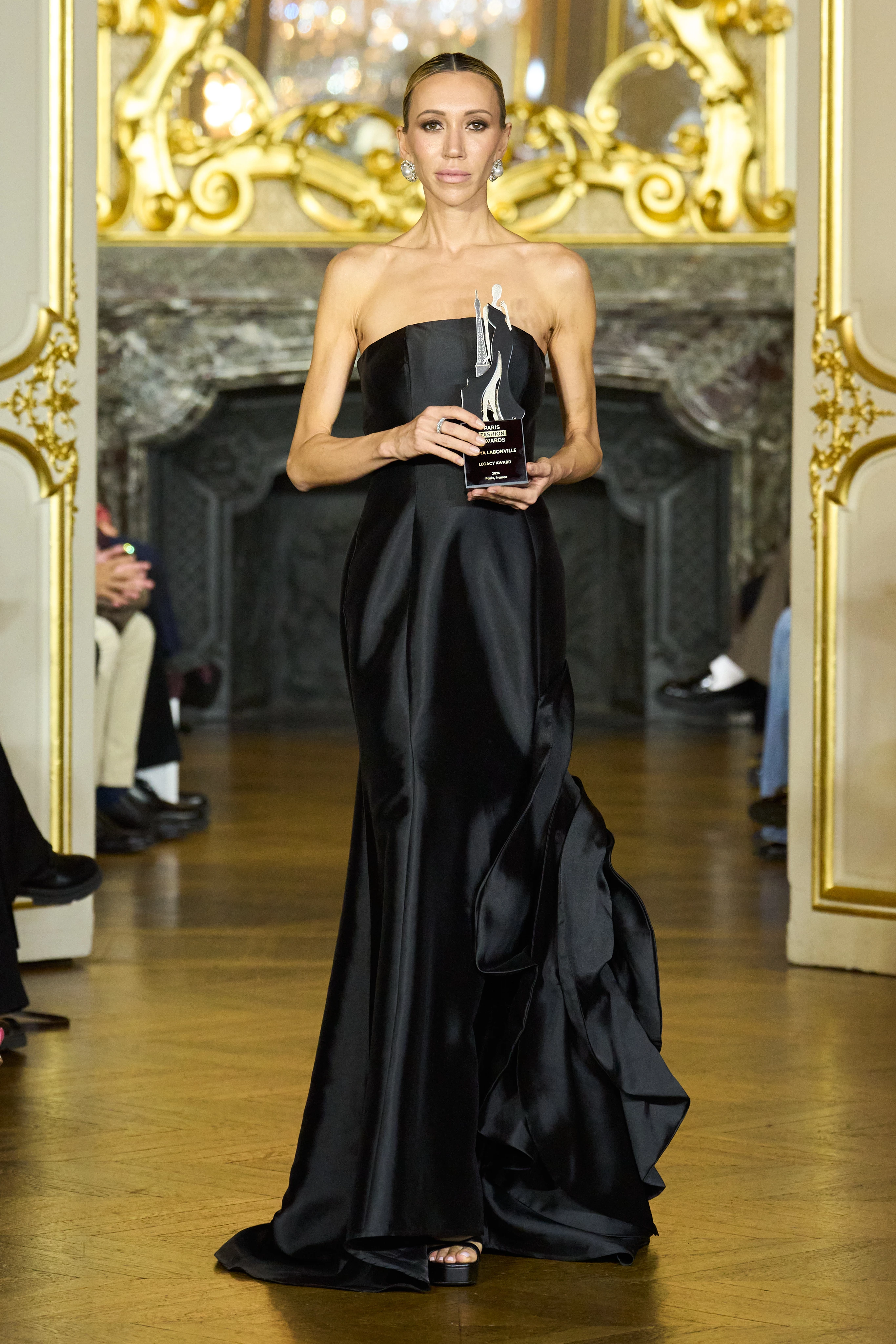 Аня Лабонвілль