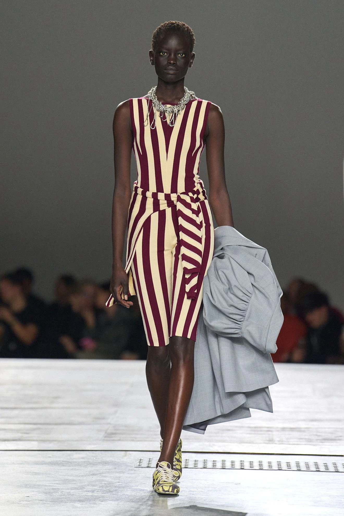 Dries Van Noten весна-літо 2026. Dries Van Noten весна-літо 2026.