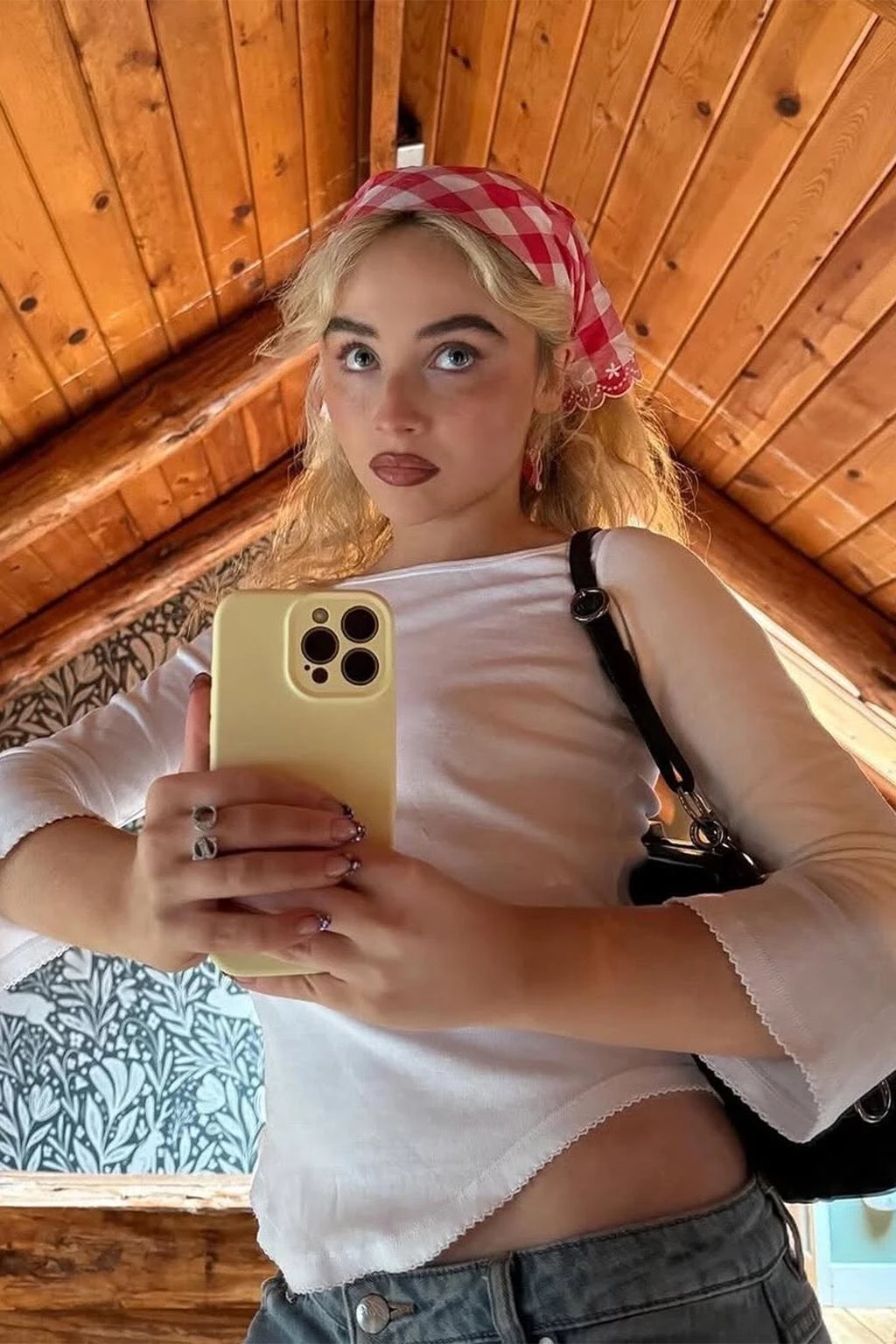 Фото: @sabrinacarpenter Фото: @sabrinacarpenter