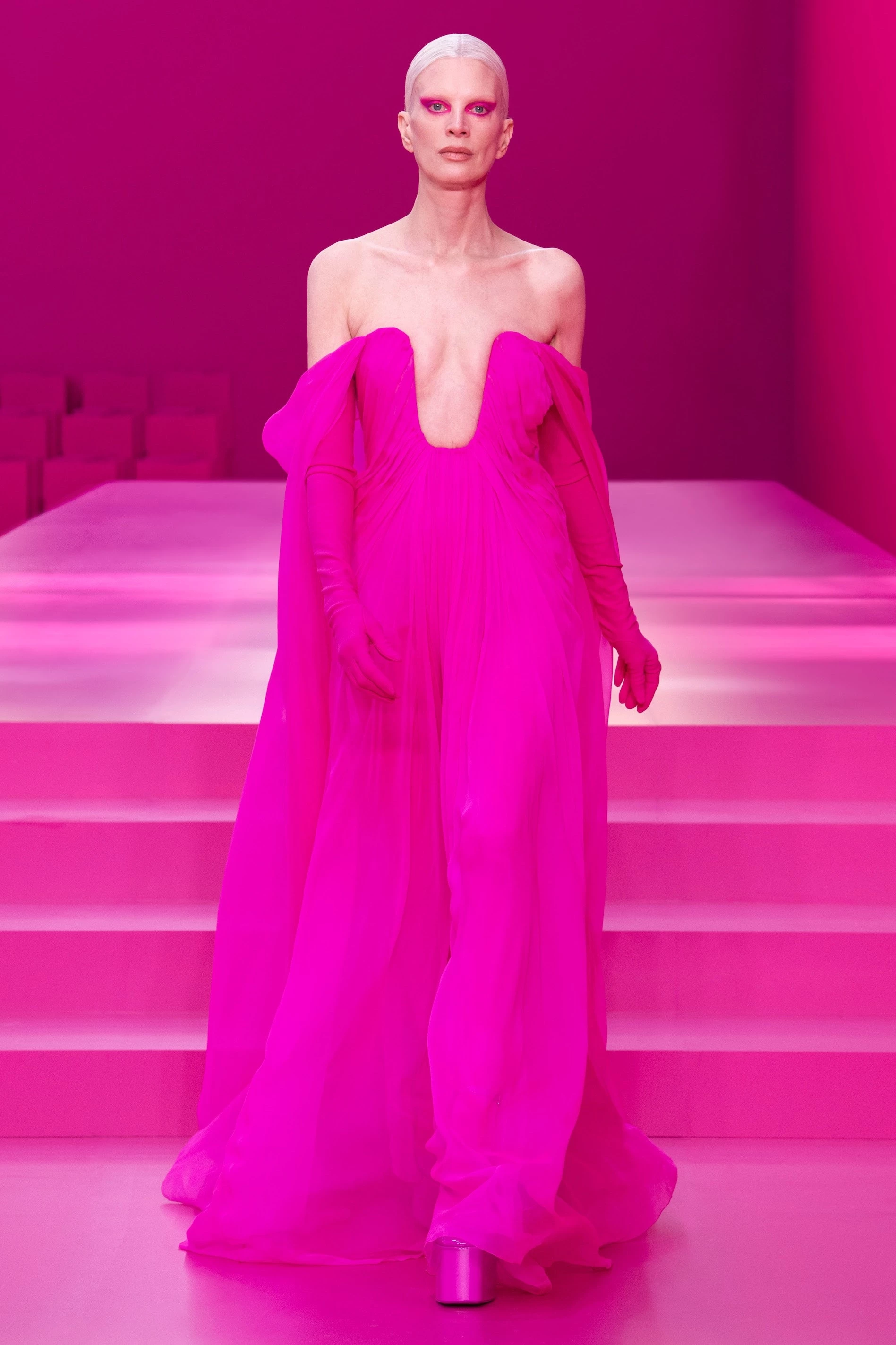 Valentino, осінь-зима 2022/2023