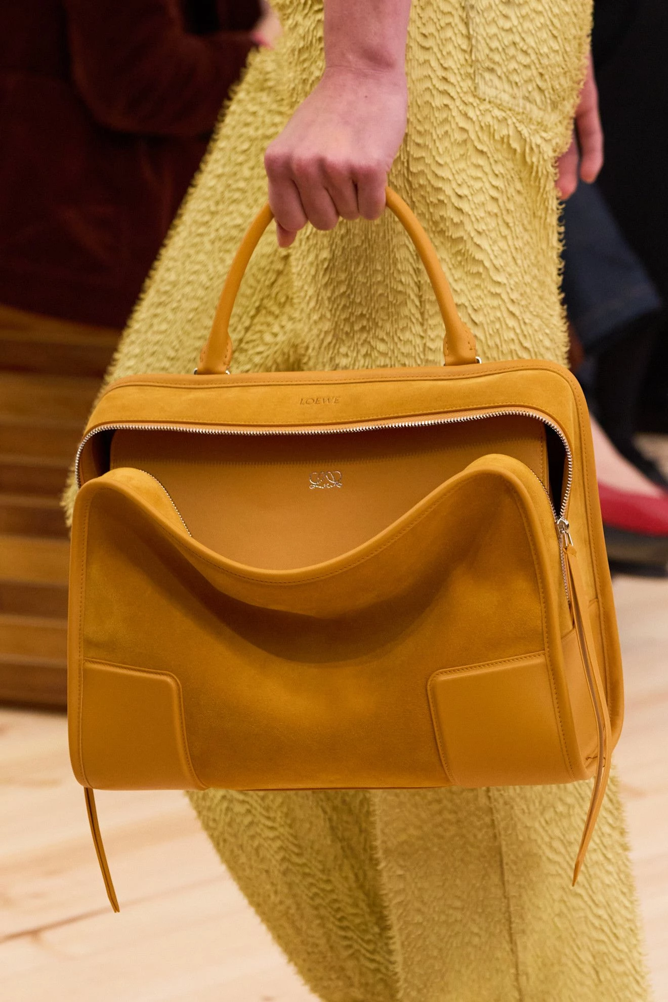 Loewe Loewe