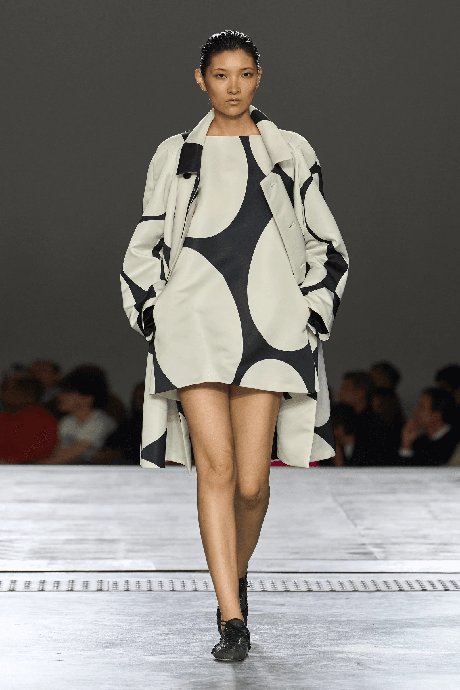 Dries Van Noten Dries Van Noten