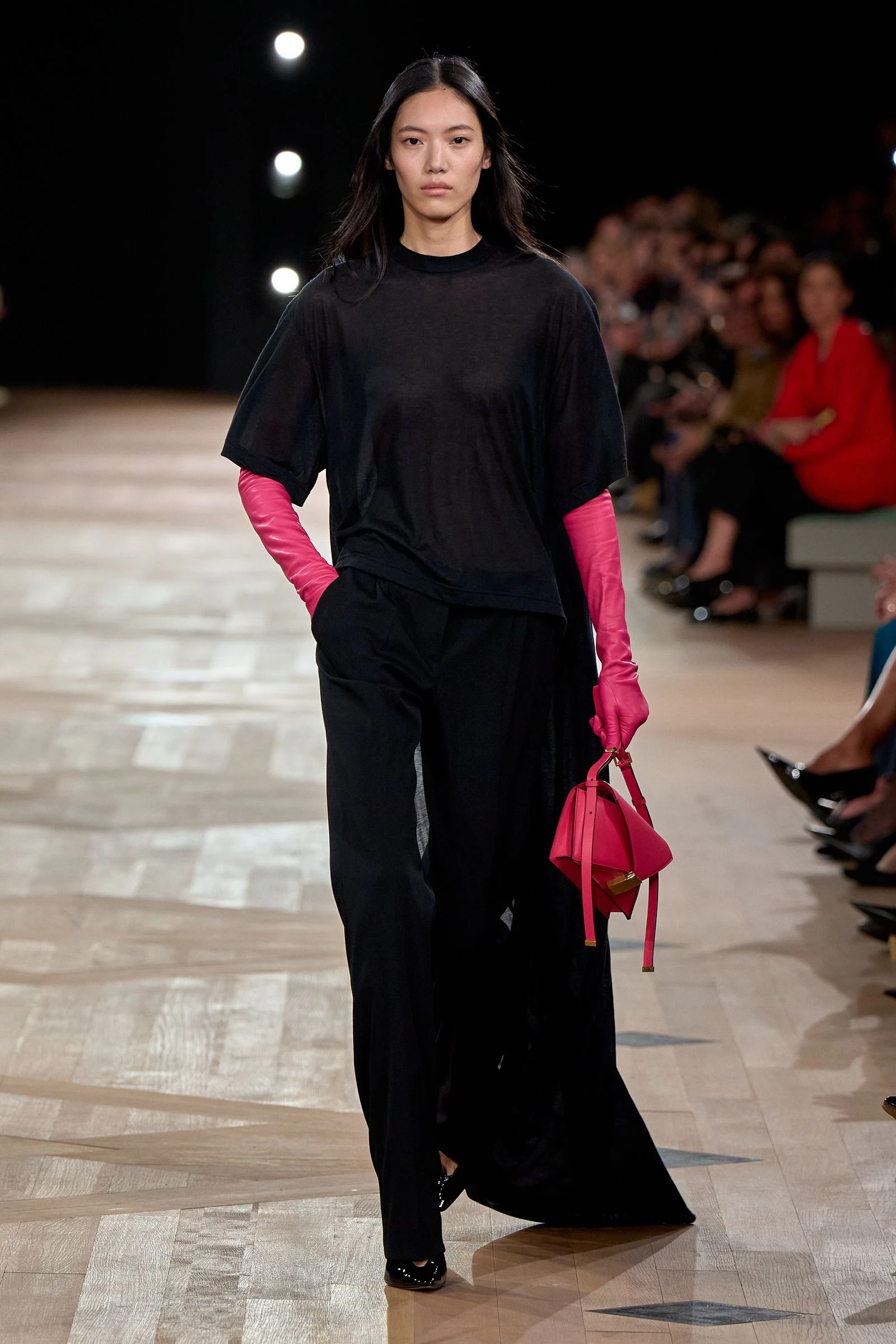 Balenciaga весна-літо 2026 Balenciaga весна-літо 2026
