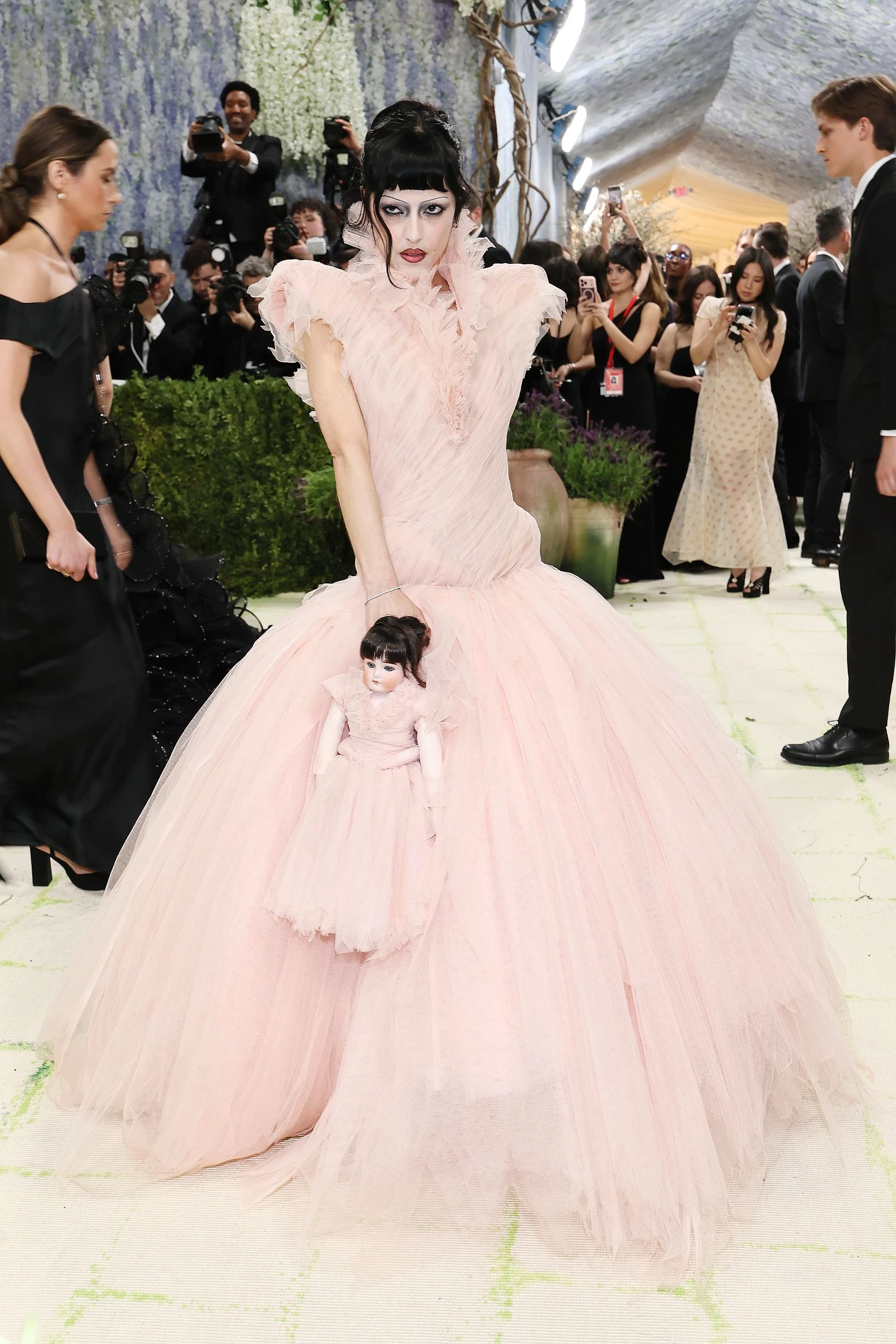 Марія Зардоя в Matières Fécales на Met Gala 2026 Марія Зардоя в Matières Fécales на Met Gala 2026