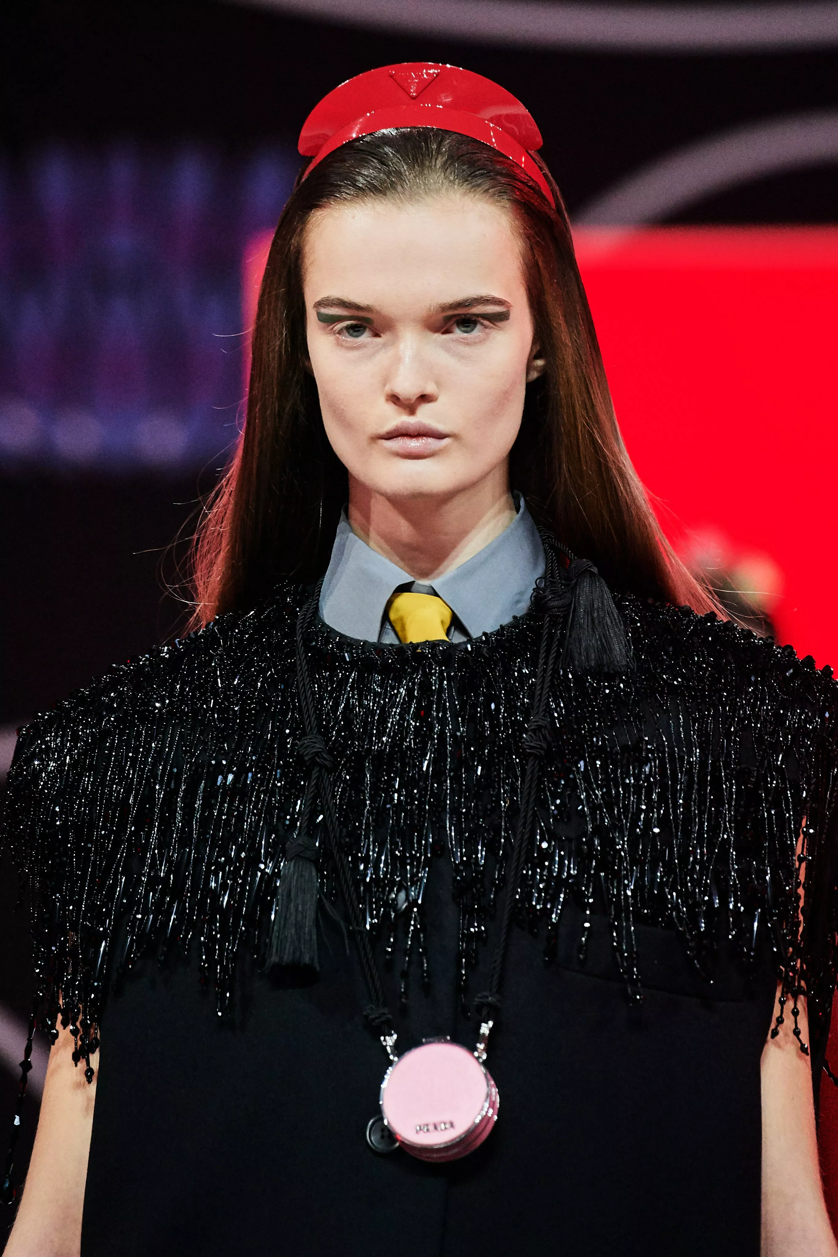 12 модных трюков, которые помогут обновить гардероб в 2021-м