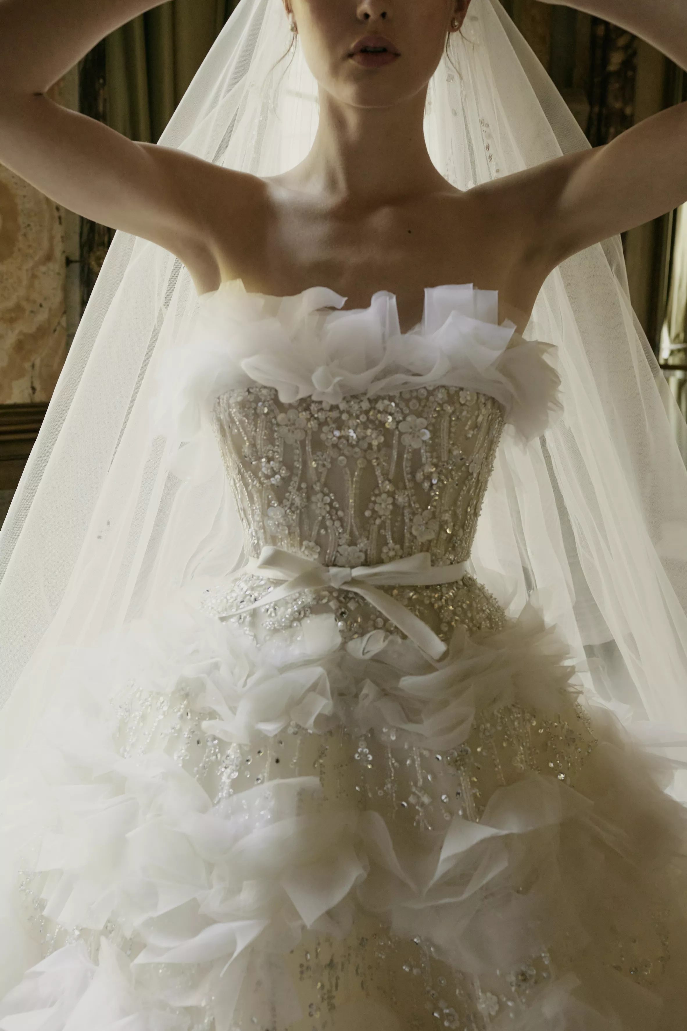 LOOK 15 - ELIE SAAB BRIDAL - SPRING 2023  Свадебные платья, Платья,  Свадебные платья мечты