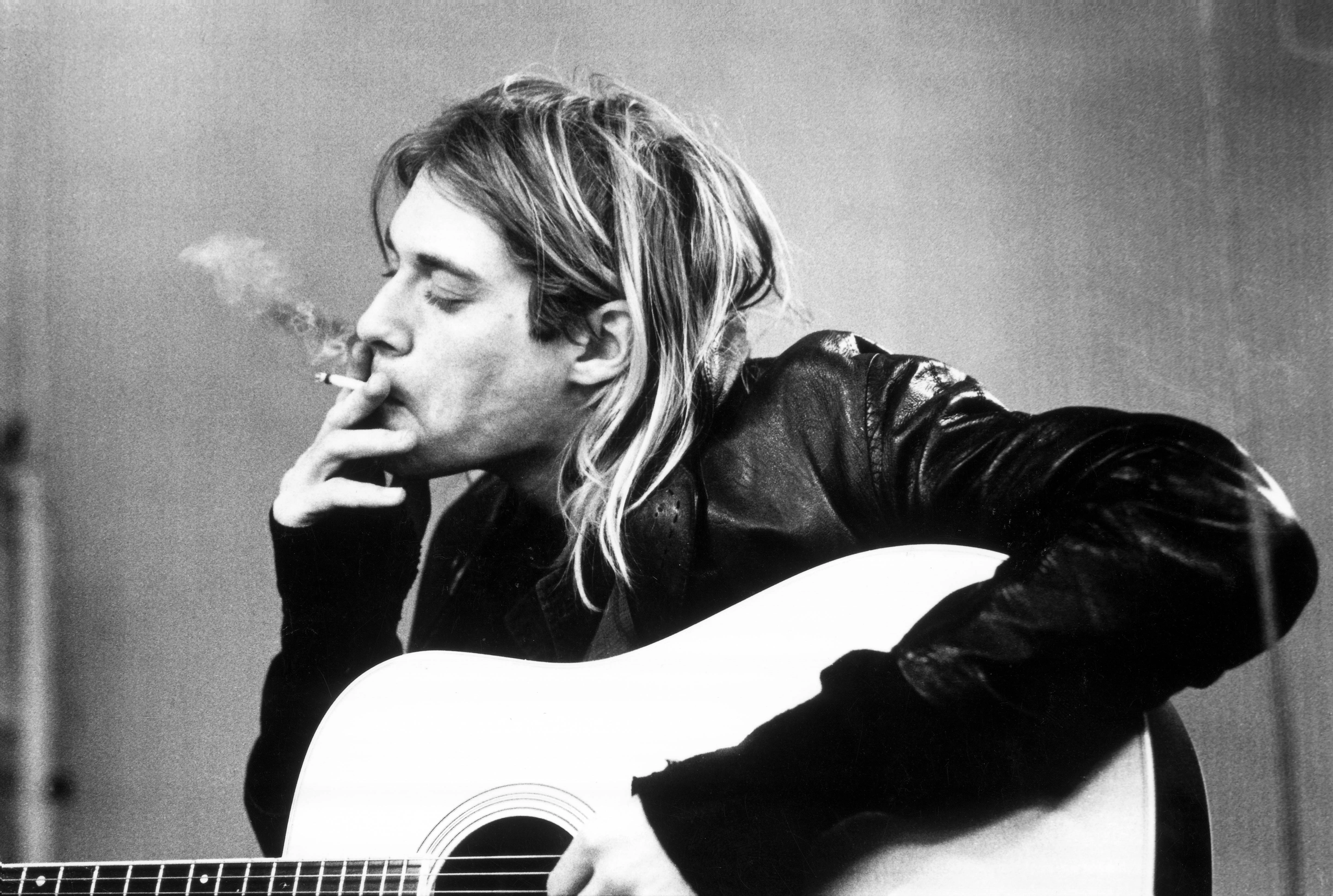 Лучше сгореть чем. Курт Кобейн. Нирвана Курт Кобейн. Курт Кобейн и Nirvana. Курт Кобейн фото.